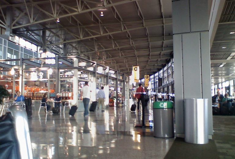 Short or Long Term Parking at Austin Airport – Top 3 Spots