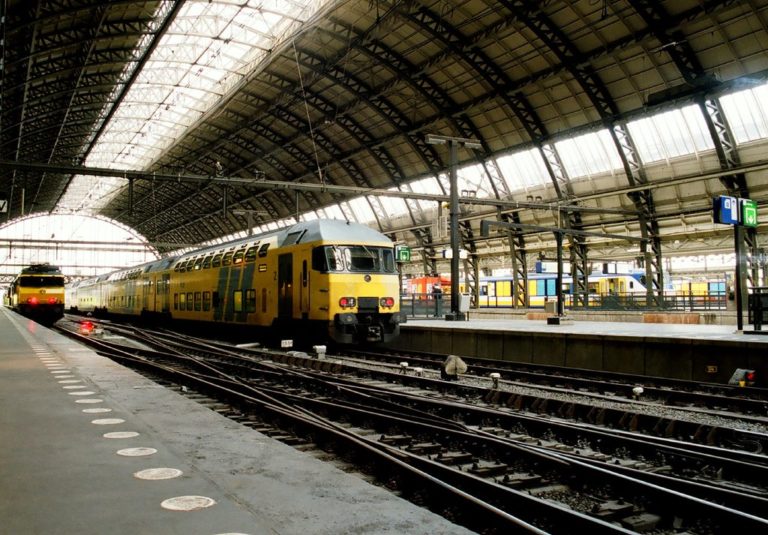 Paris to Amsterdam by train: Plan your trip