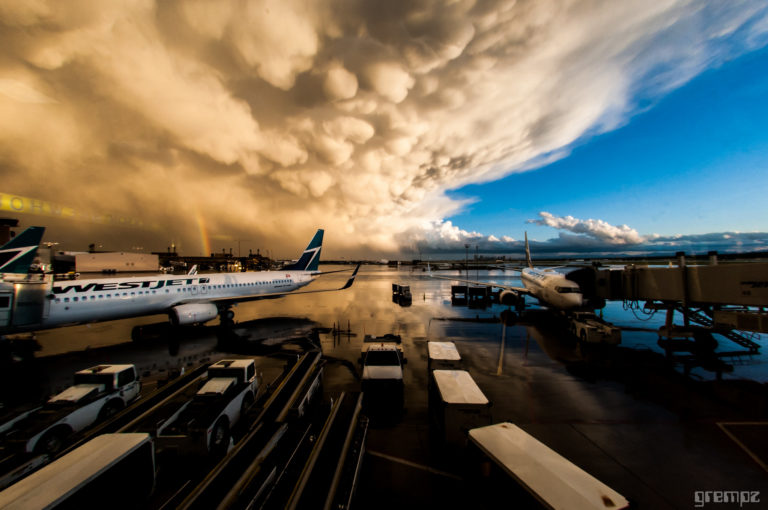 Short or Long Term Parking at Calgary Airport: Top 3 spots