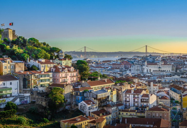 Where to Find Weekly/ Monthly Lisbon Apartment Rentals