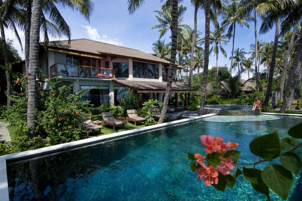 Scuba diving resorts Bali 