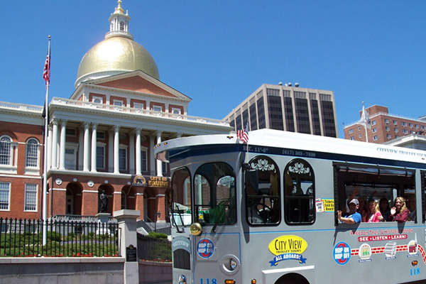 duck tour vs hop on hop off boston