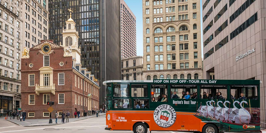 duck tour vs hop on hop off boston