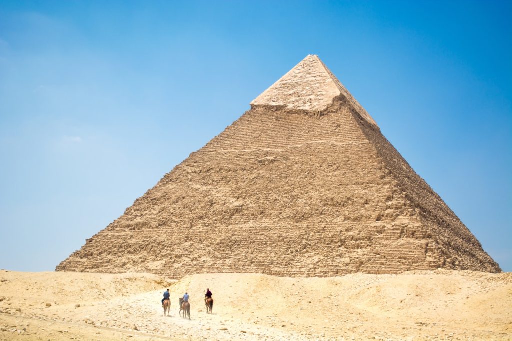 pyramids of giza tourism statistics