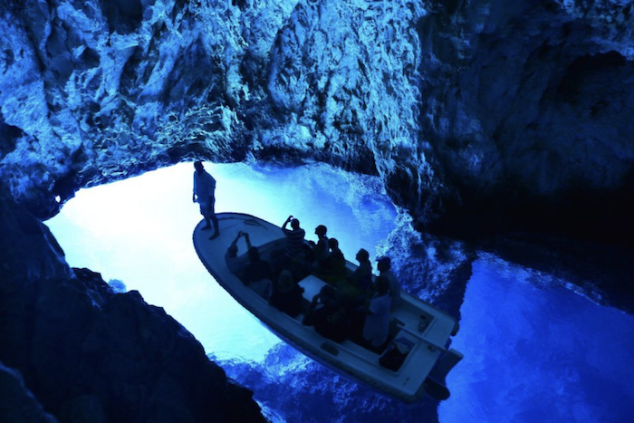 Best blue cave tours from Split