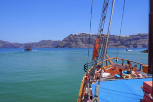 getyourguide eilanden vulkanische warmwaterbron sorgenti isole vulcaniche crociera vaart termali travelmag