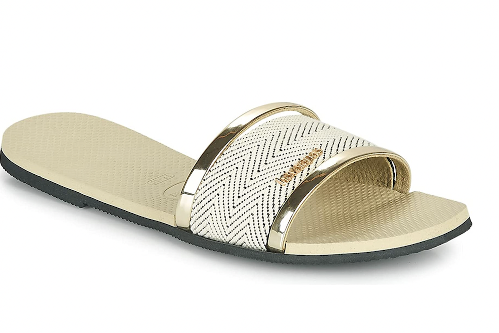 Fashionable flip flops for the beach