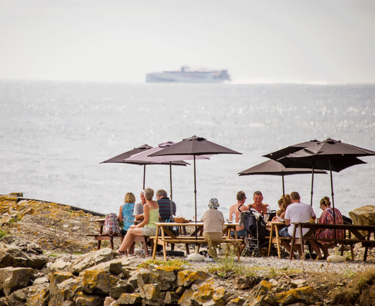 Like a Local: 12 of the Best Restaurants in Jersey