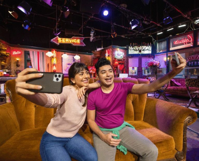 A Comparison of Warner Brothers Studio Tours in LA