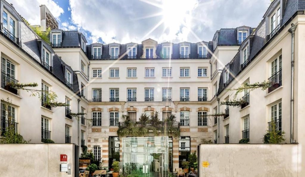 luxury vacation rentals Paris