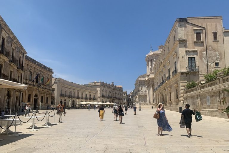 A Short Guide to Ortygia Island, Sicily