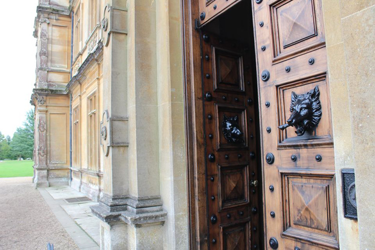 tours of highclere castle in england