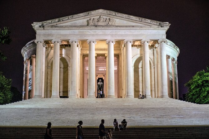 dc monuments and memorials night tour
