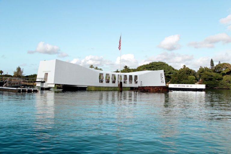5 of the Best Arizona Memorial Tours