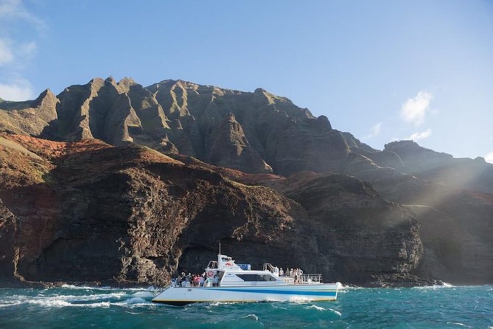 Best Napali Sunset and Dinner Cruises