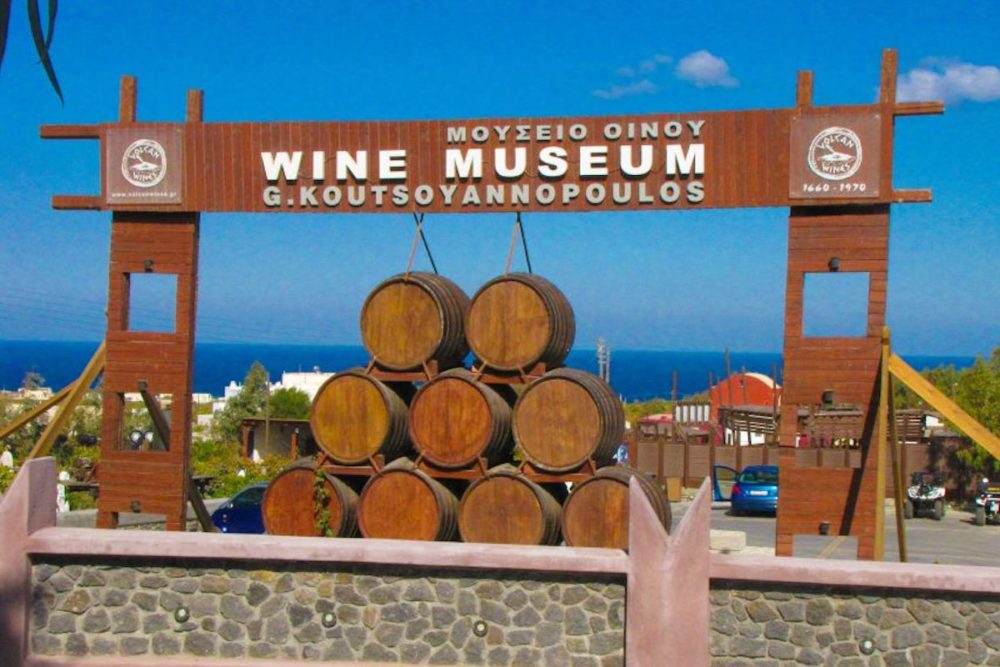 best wine tasting experiences in Santorini