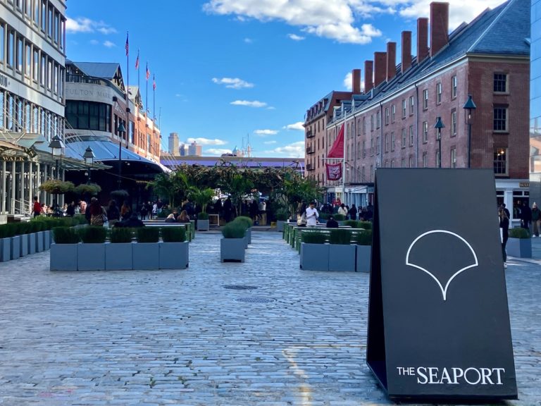 A Short Guide to Manhattan’s Seaport District