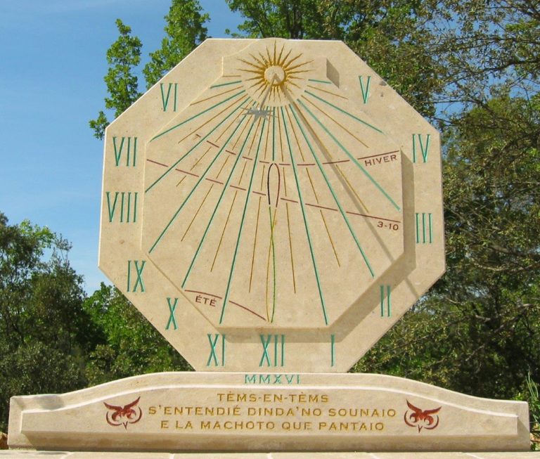 The French Sundial Makers in the Shadows