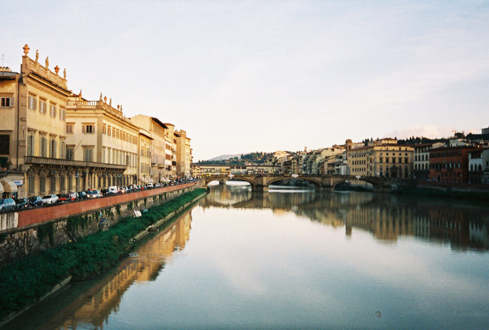Where to Find Short-Term Furnished Rentals in Florence