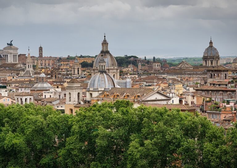 Where to Find Short-Term Furnished Rentals in Rome
