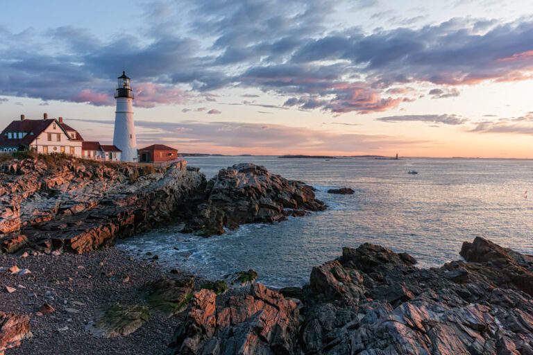 The 20 Most Beautiful Lighthouses across the United States