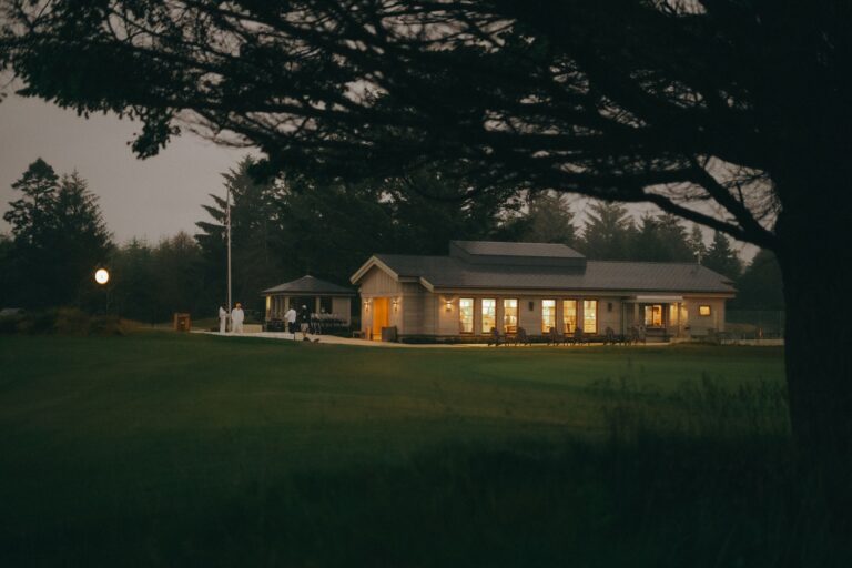 5 of the Best Golf Resorts in Oregon