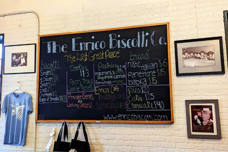 7 Great Restaurants in Pittsburgh’s Strip District