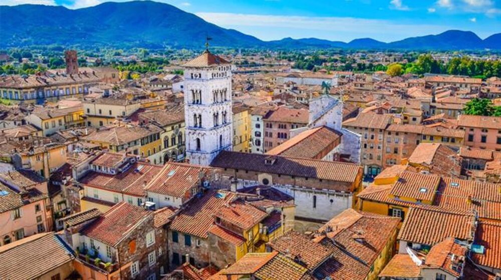 best senior tours to italy