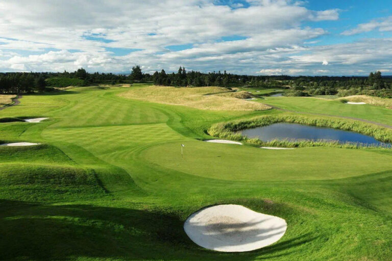 5 of the Most Charming Golf Courses near Edinburgh