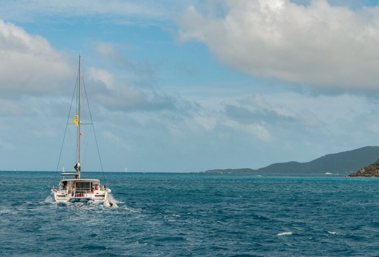 Daily Boat Rentals: Where to Rent a Boat for 1 Day