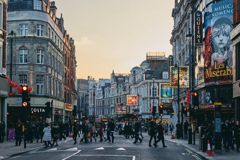 Where to Find Affordable Summer Accommodation in London