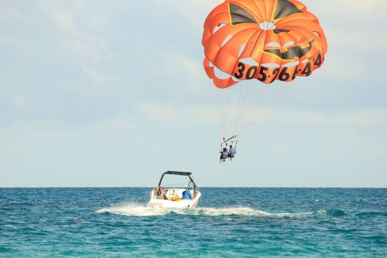 3 Fun Parasailing Experiences in Boracay
