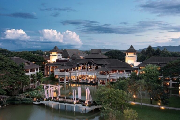 A Comparison of Luxury and 5-star Hotels in Chiang Rai