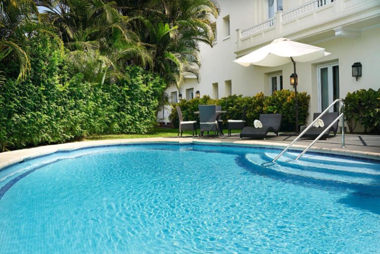 Editor Picks: Hotels with a Pool in Lima
