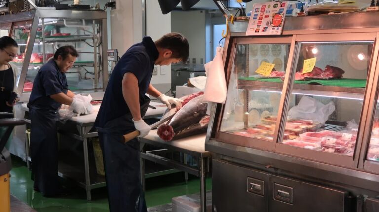Tokyo: The Best Toyosa Tuna Auction Tours