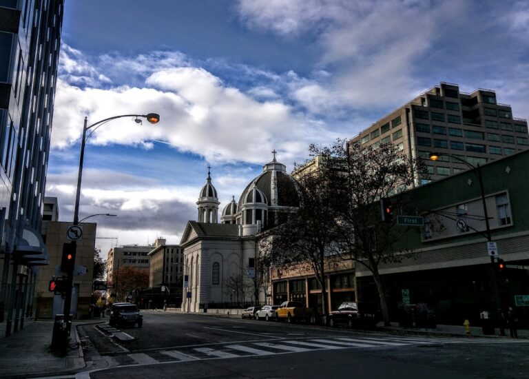 Where to Find Affordable Parking in Downtown San Jose