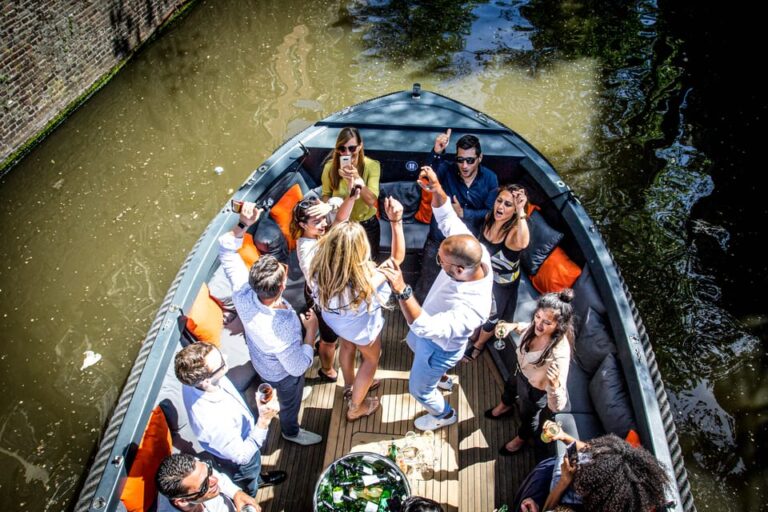 The Best Private Amsterdam Party Boat Experiences