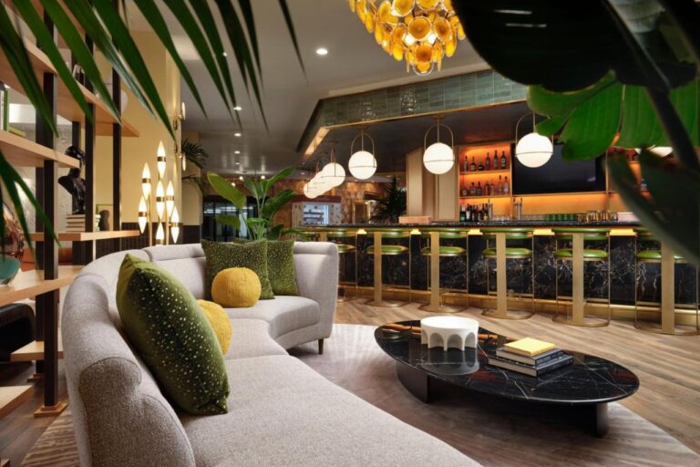 New Hotel Openings in Los Angeles 2024 / 2025