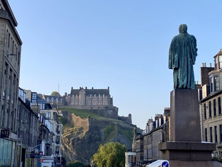 Like a Local: 5 of the Best Coffee Shops in Edinburgh’s New Town