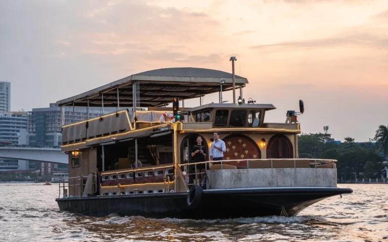 Editor Picks: The Best Chao Phraya River Boat Tours in Bangkok