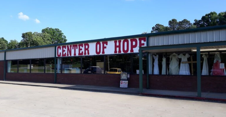 Score Big At These 6 Enormous Thrift Stores Across Alabama