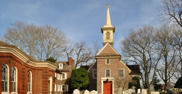 This Historic Stone Church Has Stood In Pennsylvania For Over 300 Years