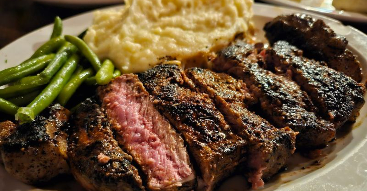 This Off-The-Beaten-Path Georgia Restaurant Has Steaks People Can’t Stop Craving