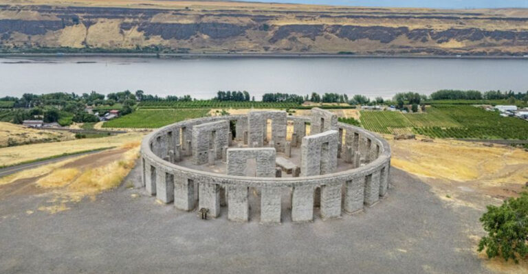 The Giant Stonehenge Replica In Washington Is A Landmark You Won’t Forget