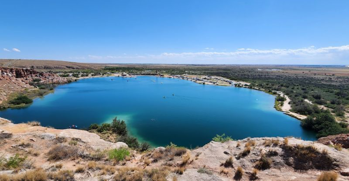 This Crystal-Clear Swimming Lake In New Mexico Is A Summer Escape