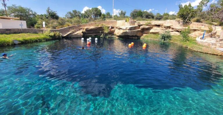 This Hidden Sapphire Spring In New Mexico Is A Must-See Oasis