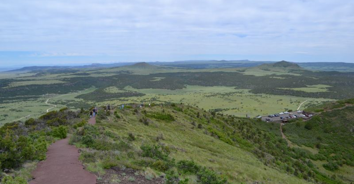 This Underrated Volcano In New Mexico Has Stunning Multi-State Views At Its Rim