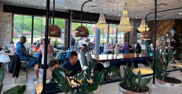 12 Kansas City Restaurants Worth Adding To Your Must-Visit List