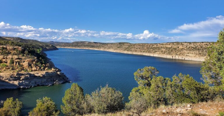 This Crystal Clear Lake In New Mexico Is A Secret Paradise
