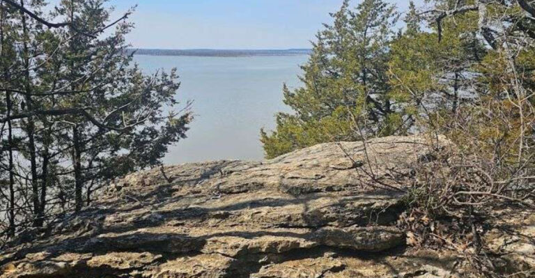 This Hidden Kansas Park Is Home To A Towering Limestone Cliff That Feels So Unexpected